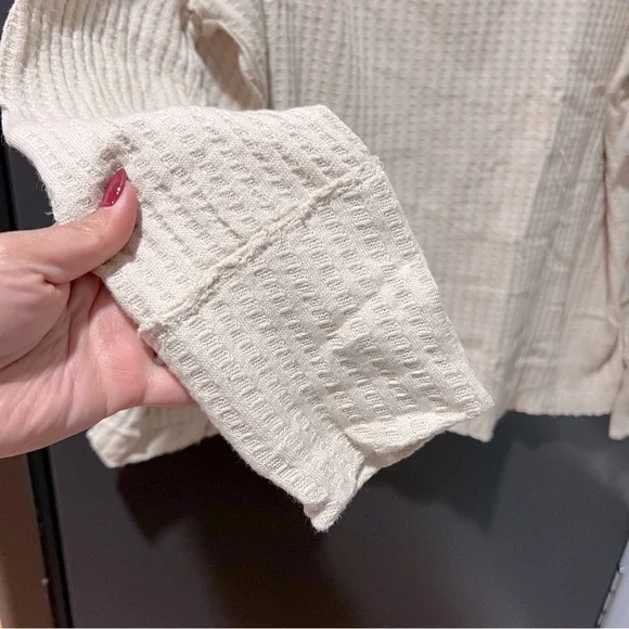 Nwt Free People Juicy Long Sleeves Thermal Top Stone Cold Size Small - Picture 6 of 6